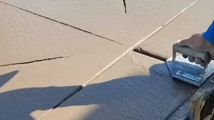 Con đường bê tông bình thường, xem bậc thầy làm thế nào để tạo nên vẻ sang trọng!