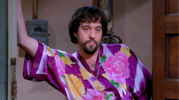 Chị em phá sản: Oleg – anh chàng vừa bảnh bao vừa hài hước!