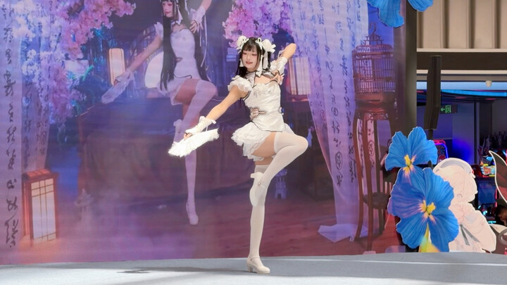 The dance creator you follow actually looks like this in real life…