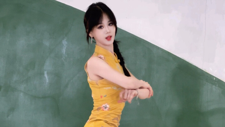 อยู่คนเดียว!!! บิดาแห่งท่าเต้นเหวี่ยงขาปรากฏแล้ว