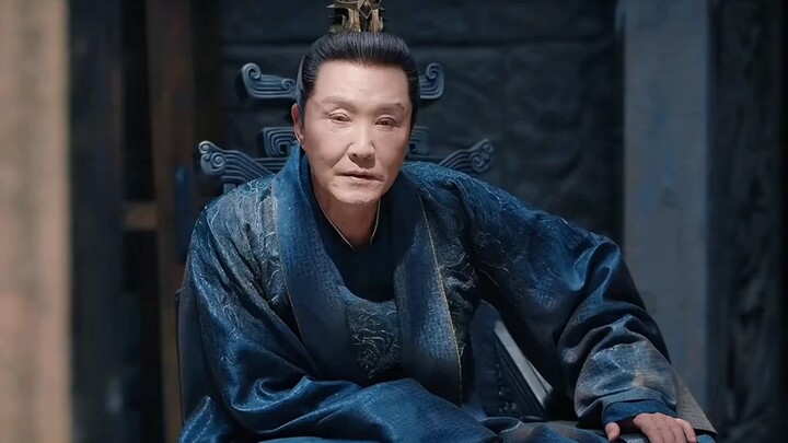 Eunuch Hou: Stay Away from Fan Xian, Cherish Your Life