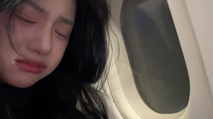 You buy gold for Mom, and Mom makes dumplings for you. Mom, I’m heading out again to pretend I’m an 