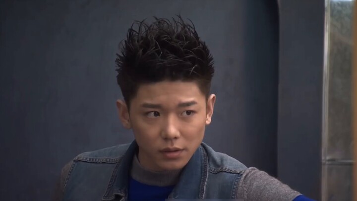 "Người đàn ông khiến mọi người cảm thấy an toàn nhất trong giai đoạn đầu."