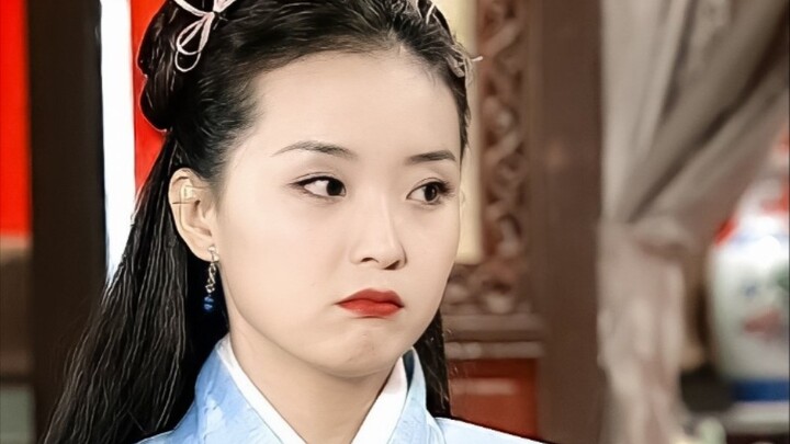She actually has such a sweet and adorable side!! You can still play a young girl at thirty!!