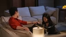 CEO_yang_arogan_ditakuti_semua_orang,_tapi_gadis_ini_membuatnya_tunduk_pada_cinta!(480p)