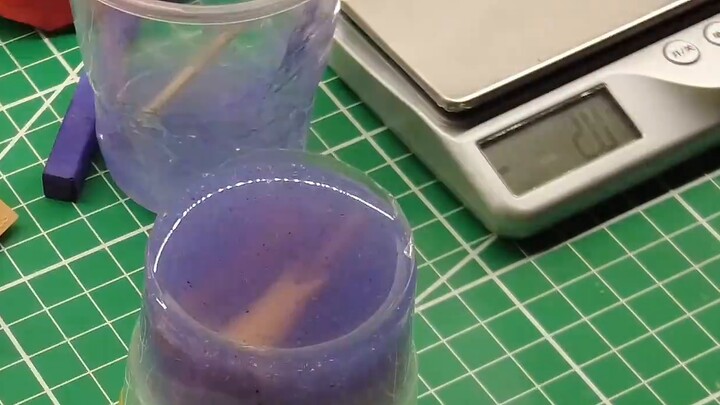 Leg mold of the robot girl