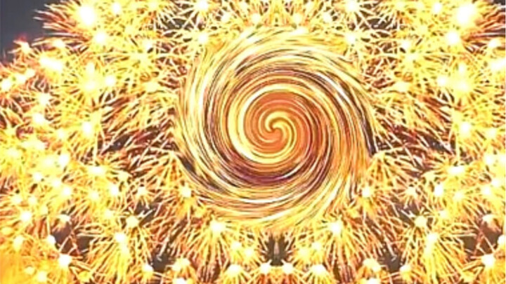 全网最大的八尺玉烟花，这么震撼且治愈的一幕，当然要艾特你嘎嘎喜欢的人来看呀！