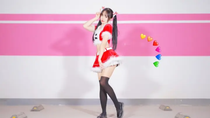 【Dance】Cute dance in Christmas costume
