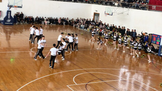 河南大学vs郑州大学男篮中场休息舞蹈