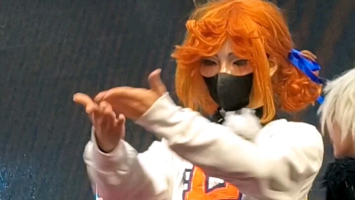 Let me see who is improvising with the dance again... Why is it you again! [Guangzhou Fifth Personal