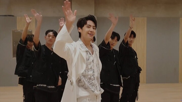 [Lee Jin Hyuk] Video vũ đạo đặc biệt cho MV 'Bedlam' từ album solo thứ 2, đã vượt 5 triệu lượt xem!