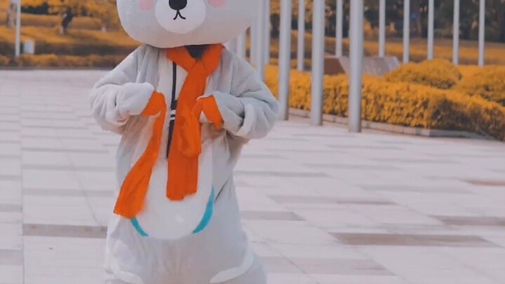 [The closest person] If National Day has a color, it must be the color of home~