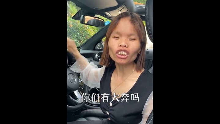 【Thổ vị giác trùng】Streamer nhan sắc bây giờ đều kỳ quặc vậy sao?? Kiểu bạn như này mà sống nhờ nhan