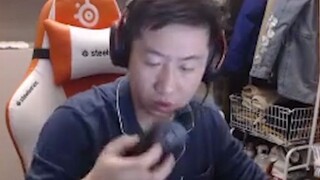 My mouse is locked.
