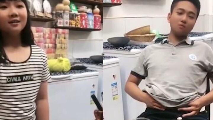 Mom says she wants to have a third child and asks her son and daughter for their opinions. After hea