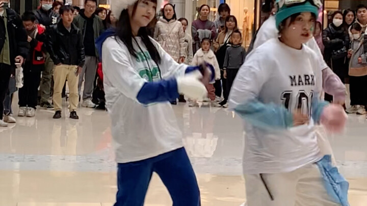 I posted the candy dance I did during the winter vacation. Hahaha, I’m so happy ^v^