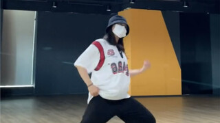 不允许你们没看过Shotaro的这支打铁舞！