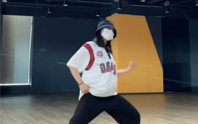 不允许你们没看过Shotaro的这支打铁舞！