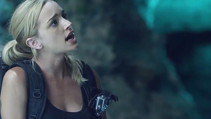 رجل يكتشف أمرًا غريبًا في كهف: نصف ساعة داخل الكهف تعادل آلاف السنين في الخارج!