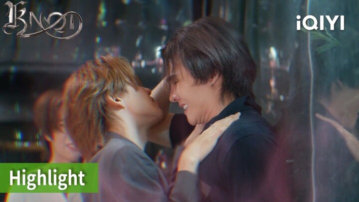 Lost control of his pheromones aggressively kissedalpha | KNOT Highlights