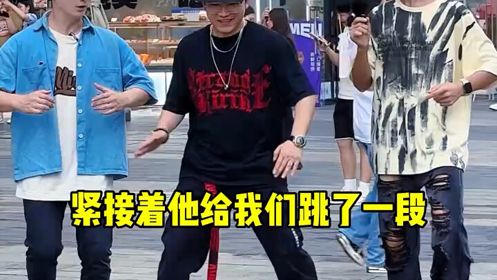 من هو أستاذ شو هجياو وشياو تانغ؟ في الحقيقة، تعلّمنا بأنفسنا من فيلم زهوو جون “الحلم على حافة الحقل”