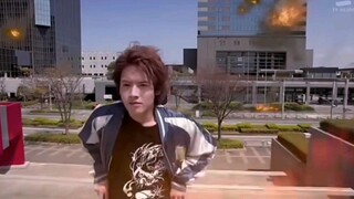 E总附身后的邪魅龙我