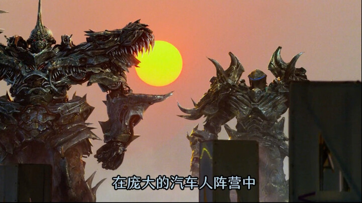 เทียนฮั่ว นักรบระดับผู้นำที่ดูโรยราแต่ยังทรงพลัง เขามีความสามารถพิเศษในการทะลุมิติ空间ได้