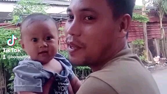 haahahhahaha....so cute..🥰🥰😍😍😍😍😍