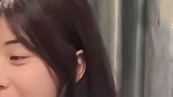 Redefining the quiet and beautiful girl, does she eat people?