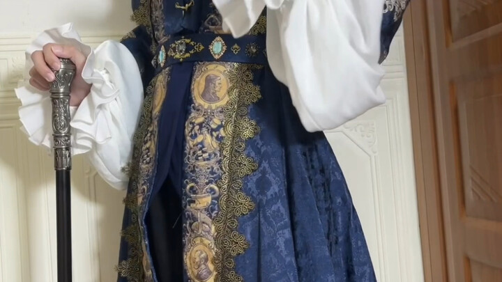 I really love the lavish, intricate aesthetic.