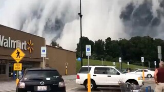 เมฆก่อตัวก่อนเกิดพายุฝน