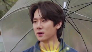 Hahaha, Yoo Yeon-seok is at an age that is sensitive about his age. Let’s just say, this face doesn’