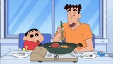 [Crayon Shin-chan Food] Shin-chan and Hiroshi eat open-air barbecue, with sausages, bacon and rich c