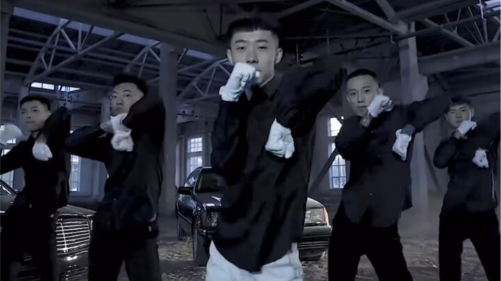 لكن يا ثلج، ارقص بعيدًا في هزّة تشينغهاي!