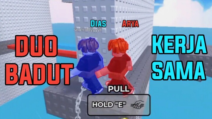 DUO BADUT MENCOBA CHAINED TOGETHER DI ROBLOX