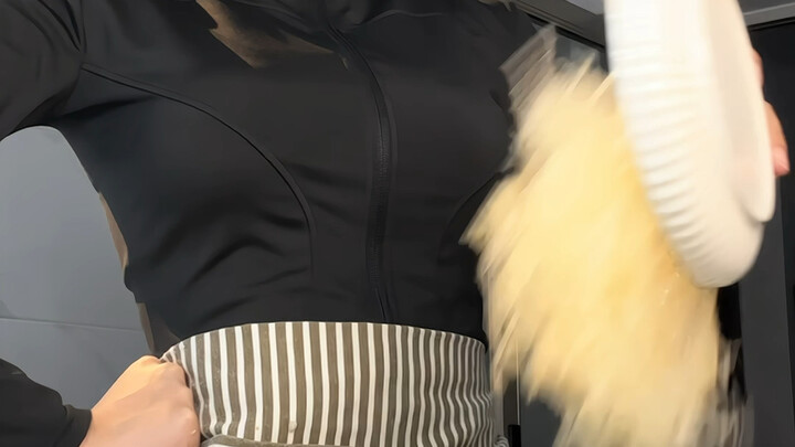 Chinese people have their own salad!