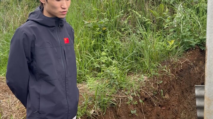 Selamat tinggal, kamu masih gadis berusia 27 tahun yang suka tersenyum.