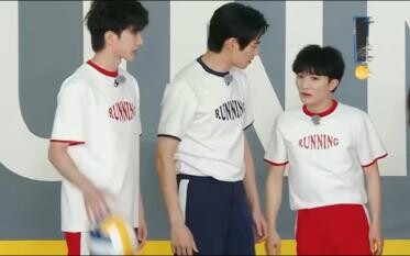 【Cai Xukun | Zhou Shen | Wei Daxun】Adegan pertarungan besar yang memanas di lokasi syuting