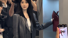 Yang Zi's Chengdu event/She looks really good in person