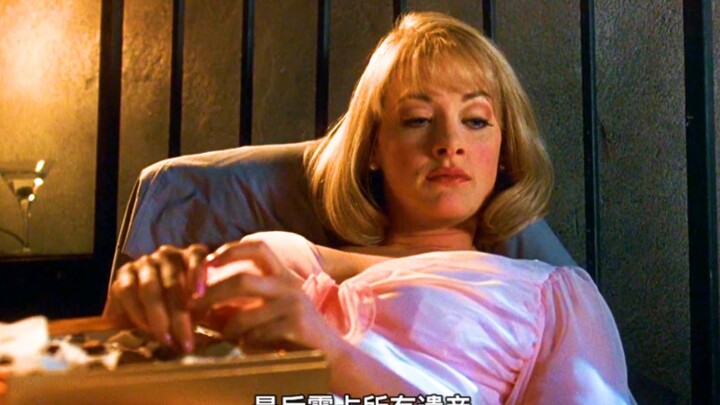 كوميديا قوطية مظلمة: قاتلة تتنكر كمربية وتدخل منزل الأثرياء، وفي النهاية يتم إخضاعها من قبل الرضيع