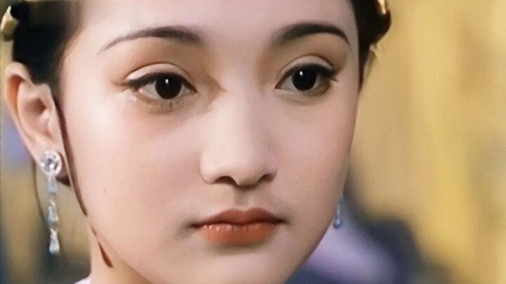 This film is undoubtedly a childhood nightmare for countless people—Zhou Xun’s debut, “The Tomb,” an