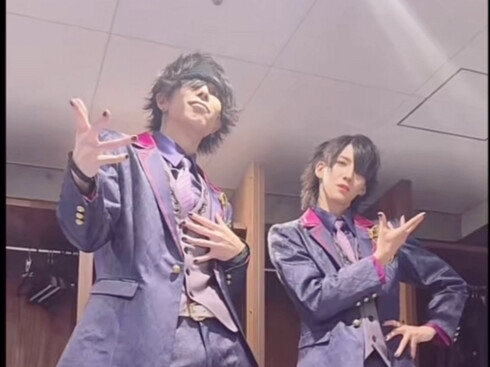 【อนาตาเซีย】แมวนกเป็ดน้ำหญ้าเต้นสเตย์ทูไนท์
