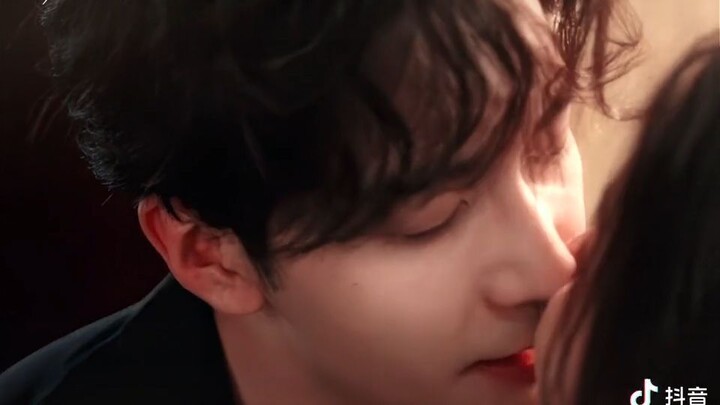 ep 22 วันที่หัวใจเผลอรัก 突然的喜欢 😋💓