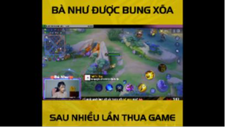 Bà Như được bung xõa sau nhiều lần thua game