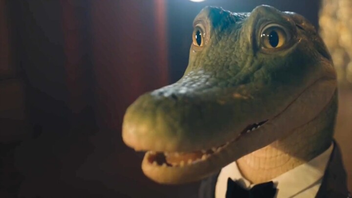 #电影crocodilelailai contrast The little crocodile couldn't sing and was abandoned by his owner. In th
