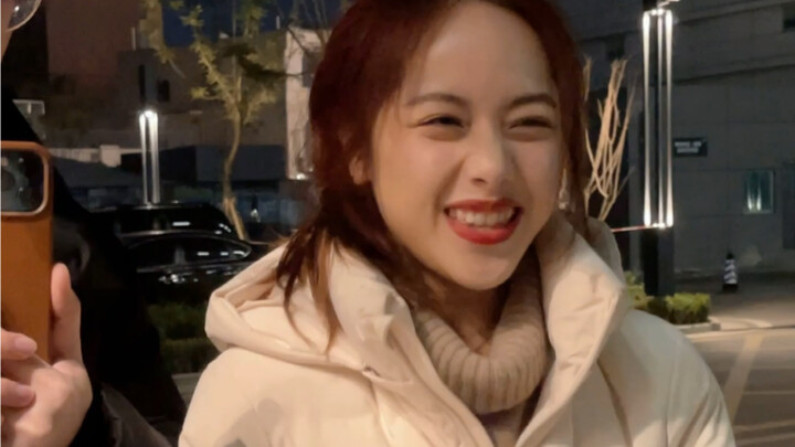 القمر ليس مفتوحا الليلة، لذلك دعني أقول تصبح على خير~