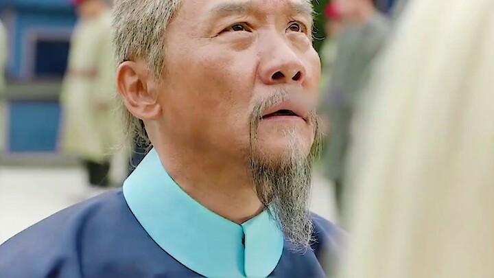 Emperor Kangxi ordered the confiscation of the estates of two high-ranking officials, only to find t