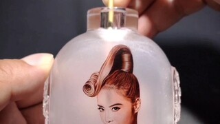 内画艺术～非遗文化。内画人物《第一舞娘》请您欣赏！