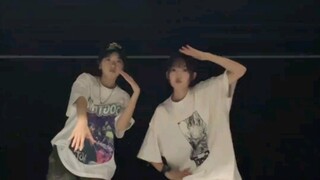 【เฉียว ยี่หยู และ หลง หยุนจู่】ใครเข้าใจการผ่อนคลายและการประสานงานของพวกเขาบ้าง? ความท้าทาย 3 มิติของ