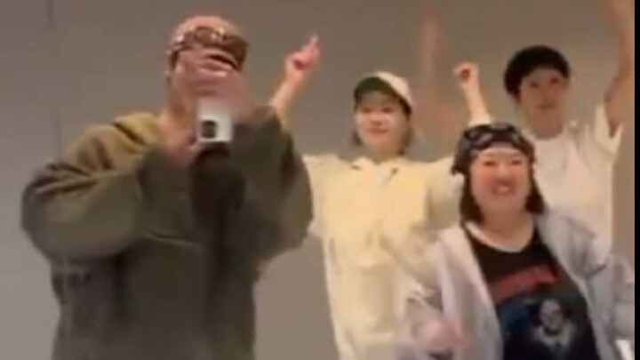 【เจนนี่】นักแสดง ออมจองอา, อิมจียอน, พัคจุนมยอน และอีแจฮยอก ถ่ายทำชาเลนจ์แบบเจนนี่!!!